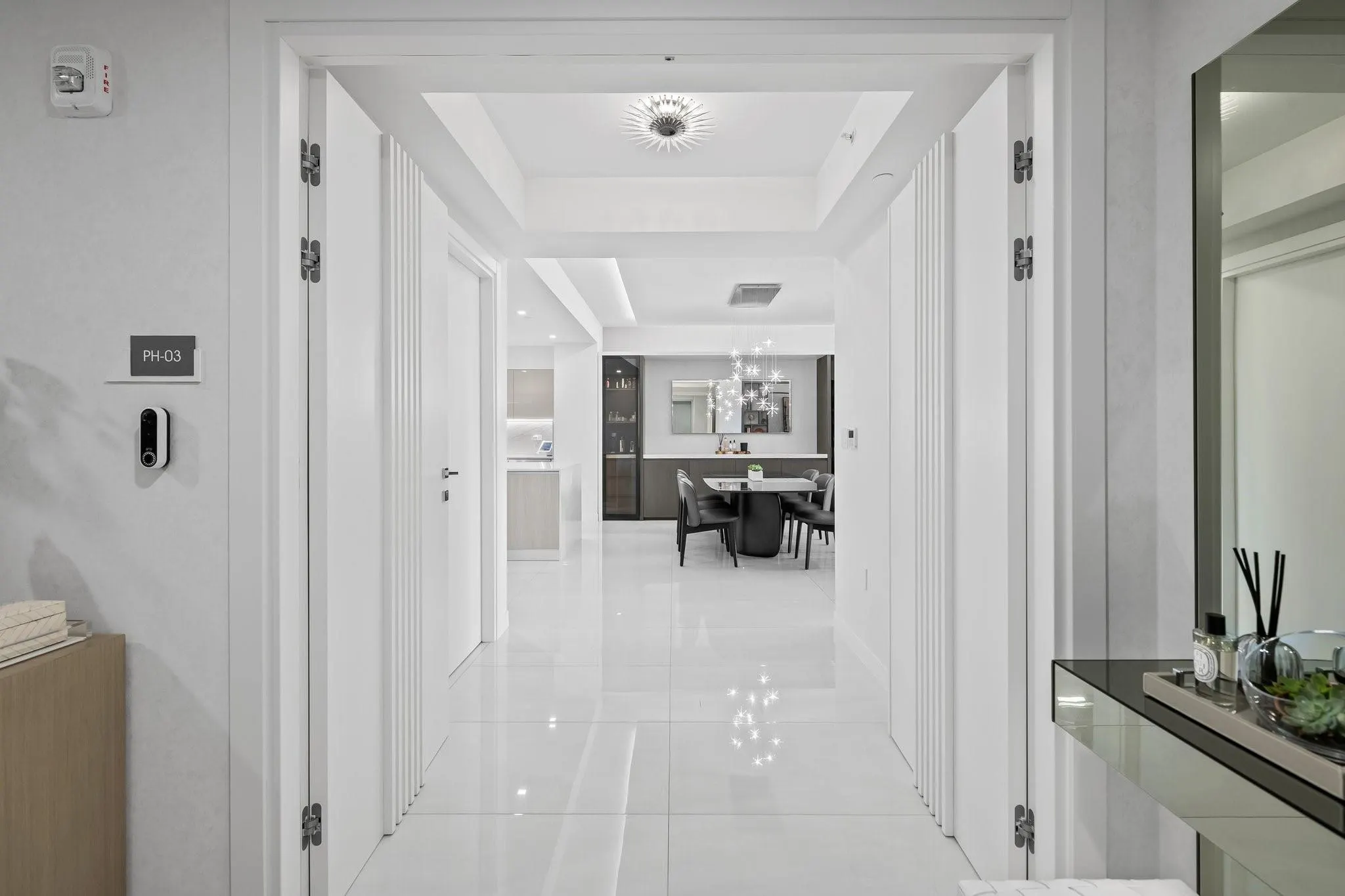 435 Bayshore Dr, #PH3