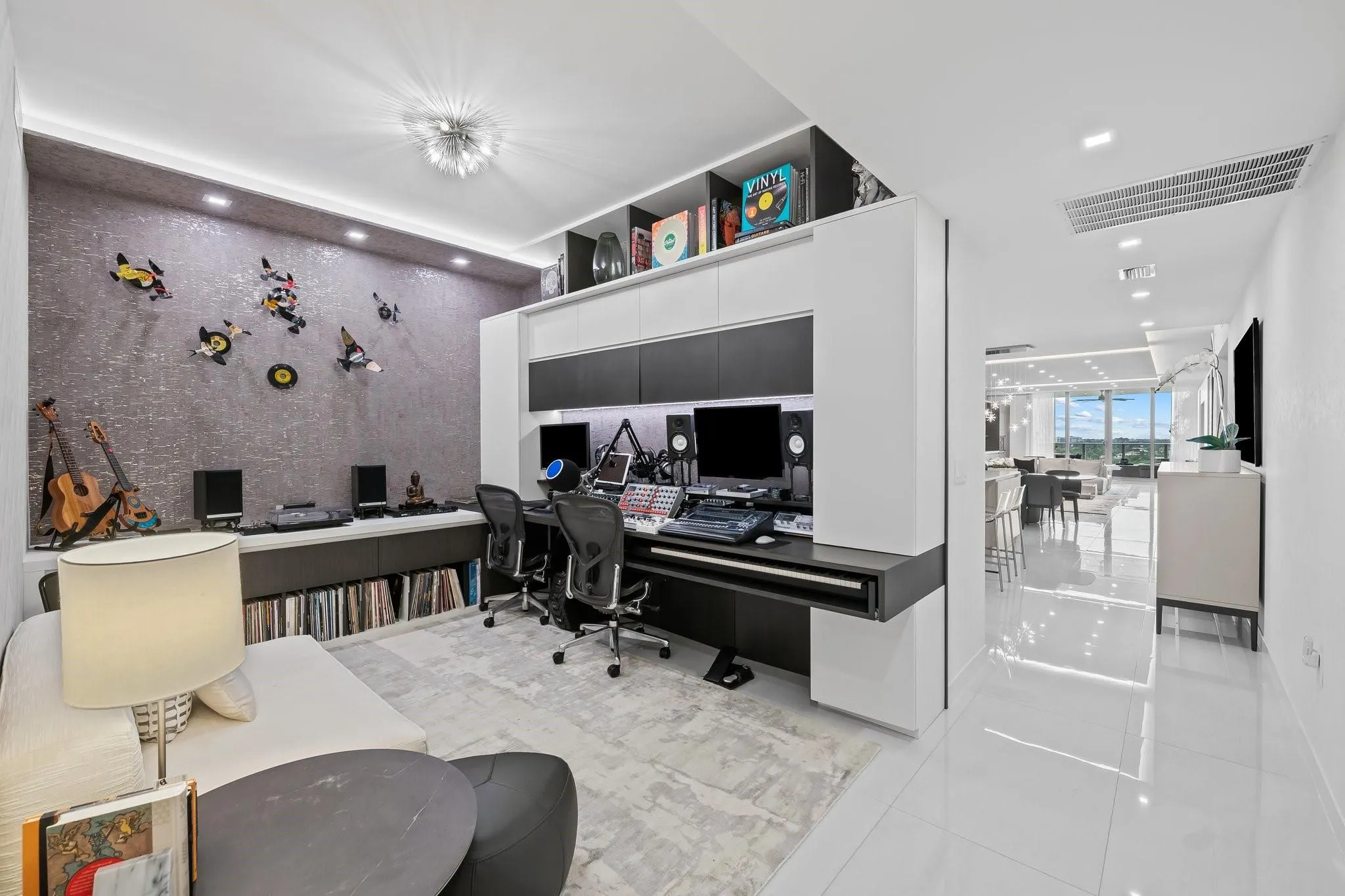 435 Bayshore Dr, #PH3