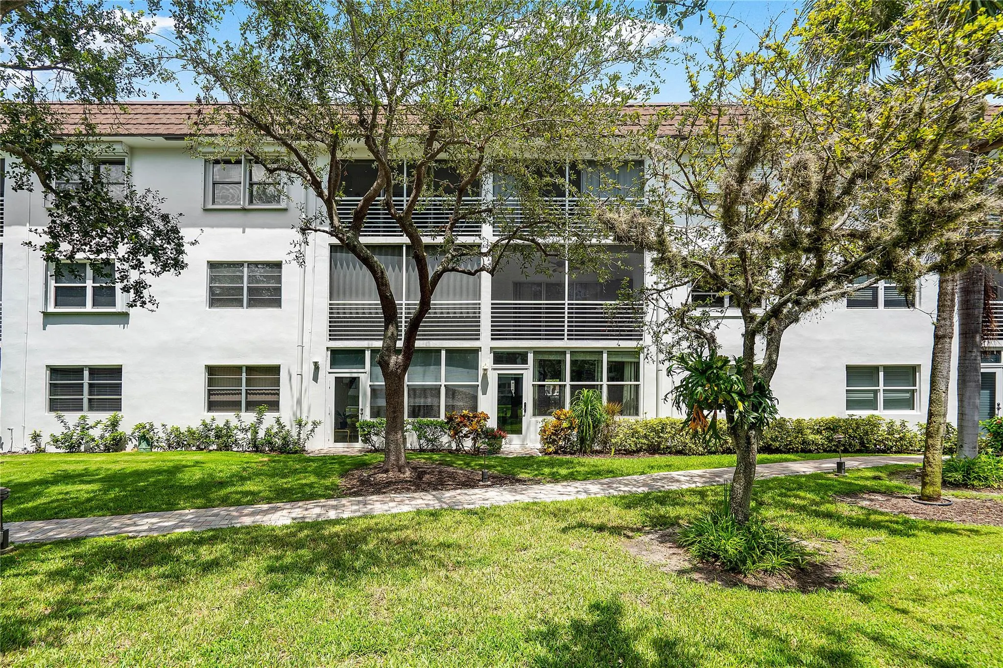 1501 S Ocean Blvd, #102