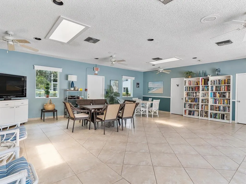 1501 S Ocean Blvd, #102