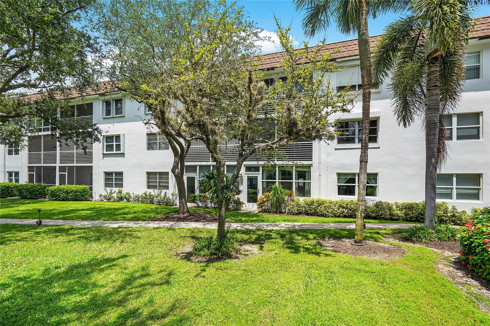 1501 S Ocean Blvd, #102