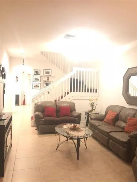 6903 Julia Gardens Dr