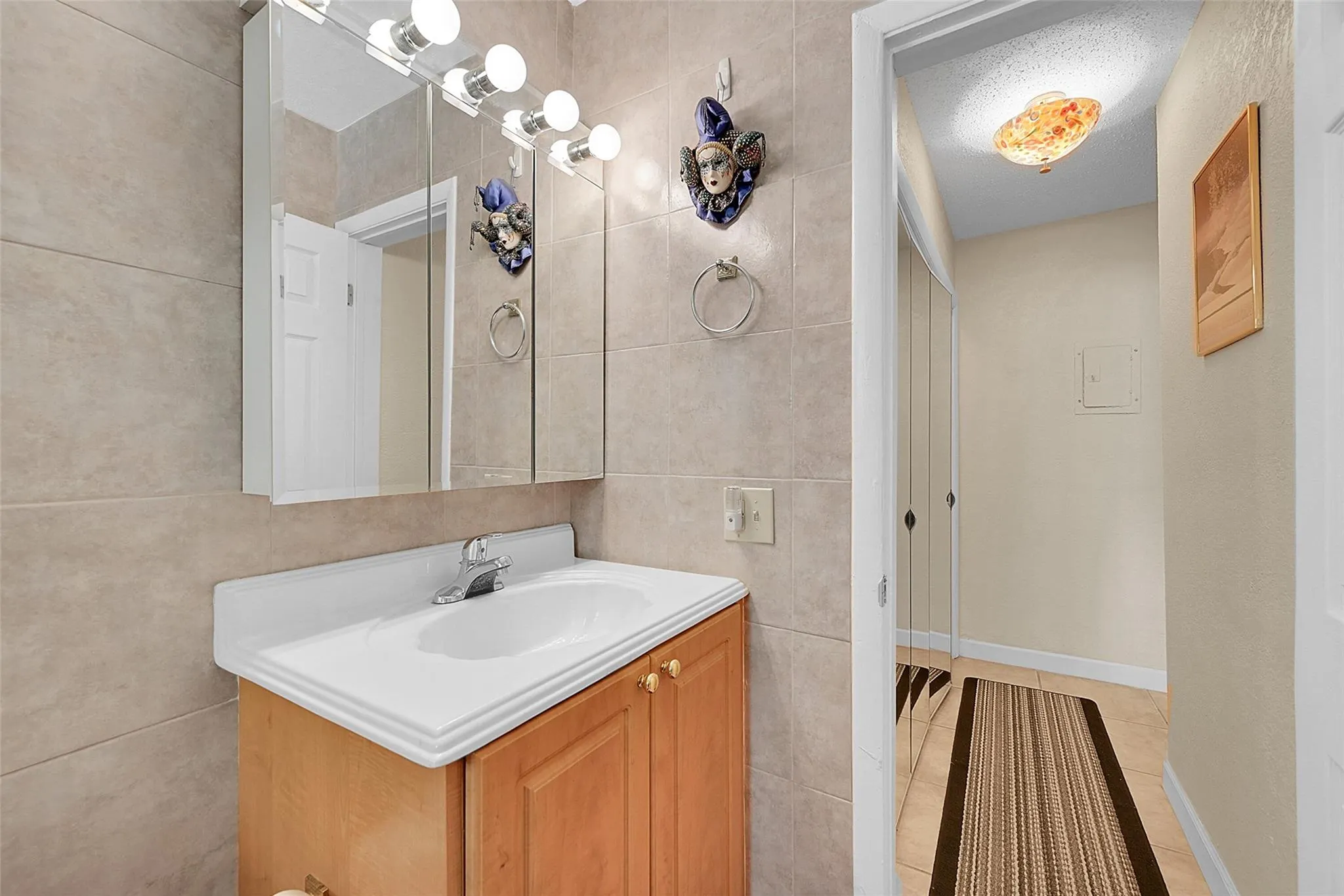 2607 NE 8th Ave, #28
