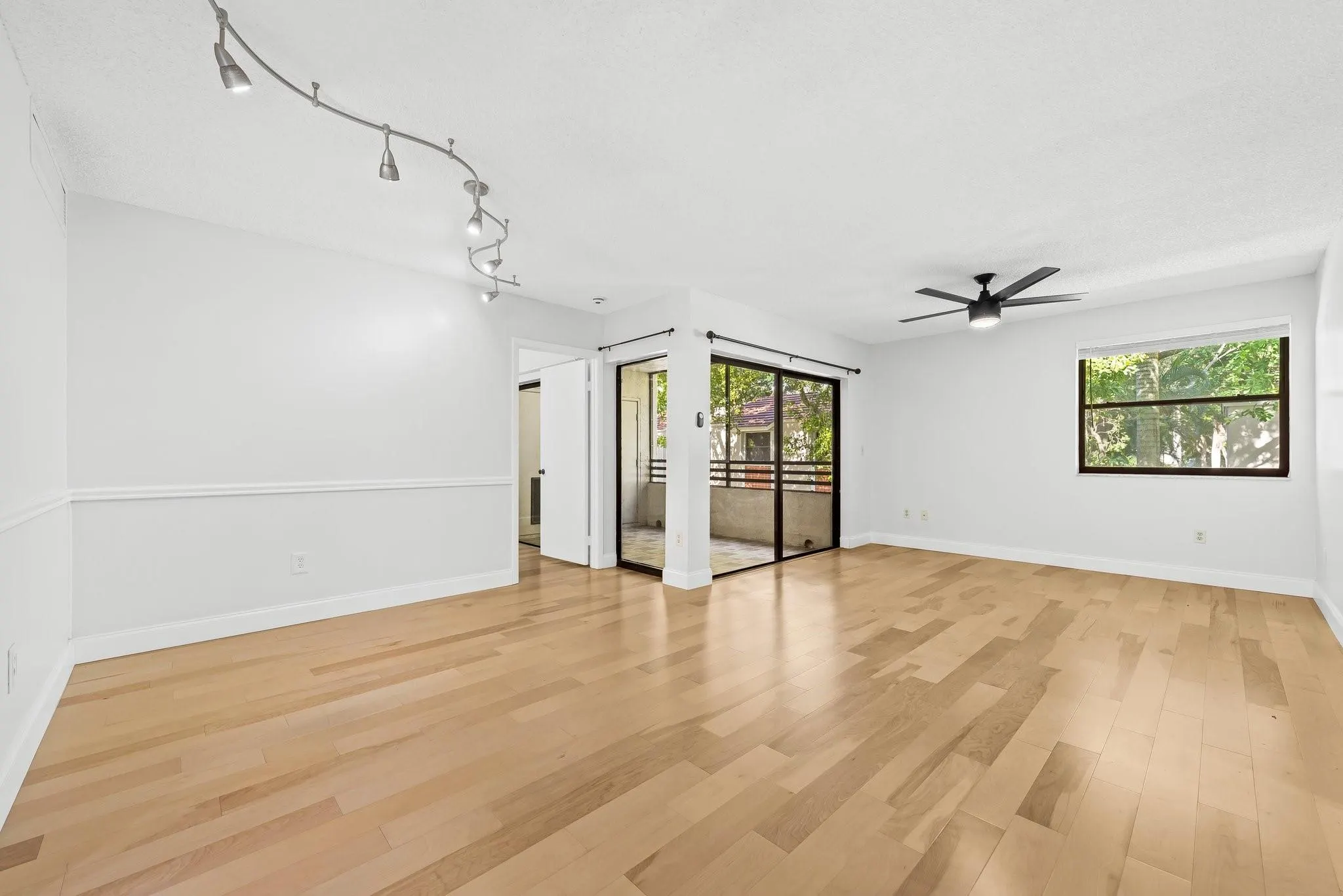 9821 NW 3rd St, #9821