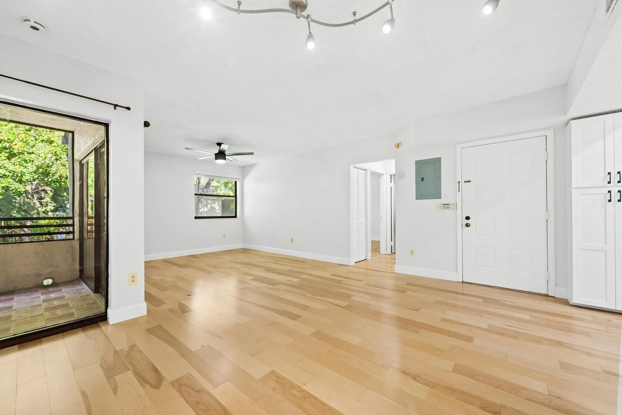 9821 NW 3rd St, #9821