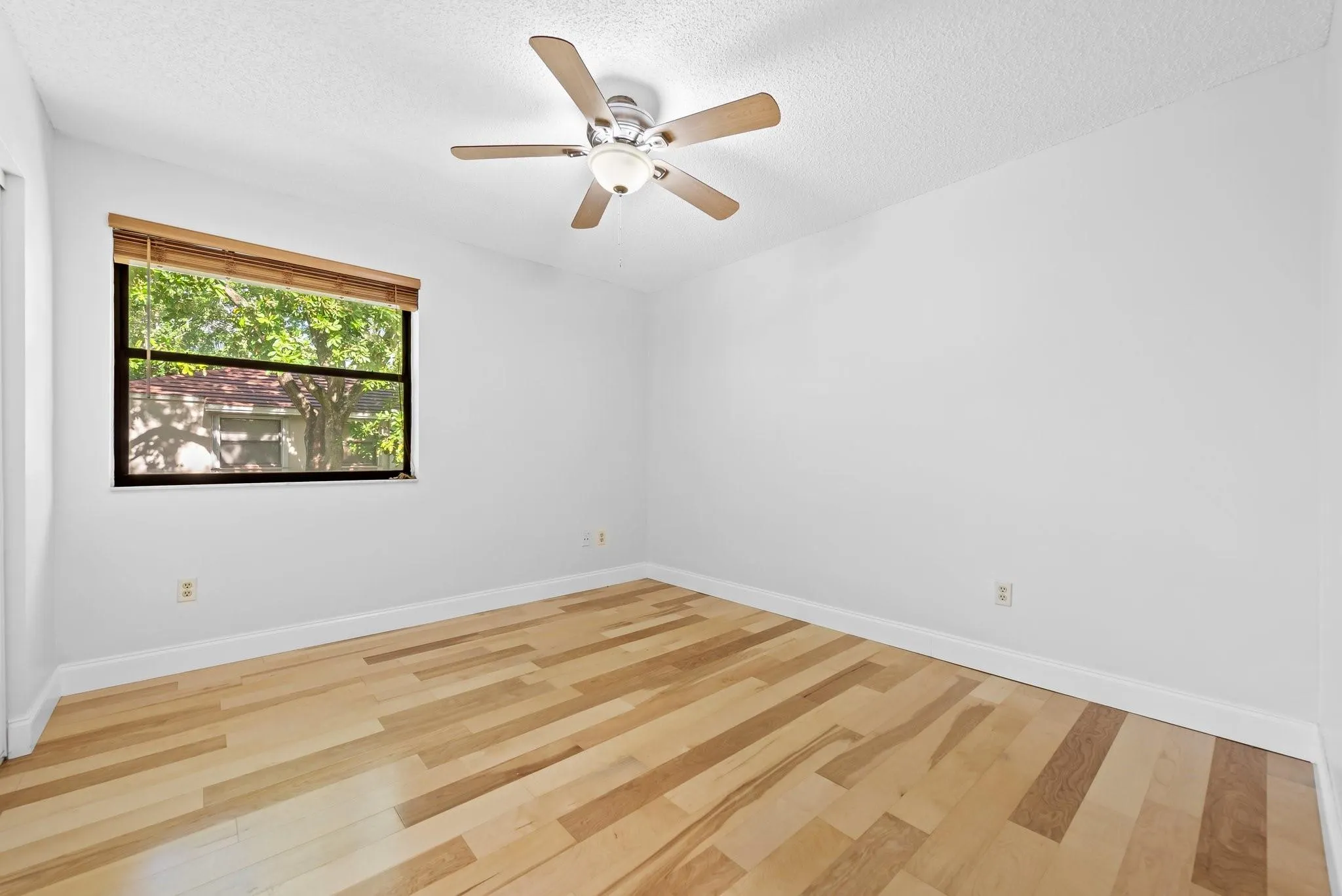 9821 NW 3rd St, #9821