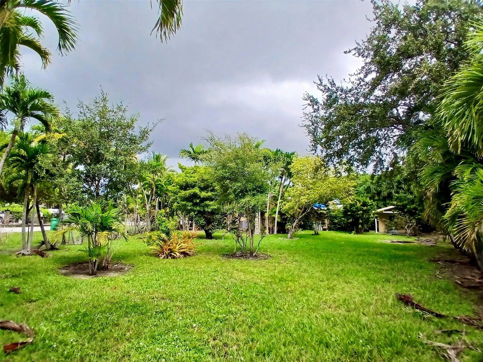 3321 SW 68th Ave