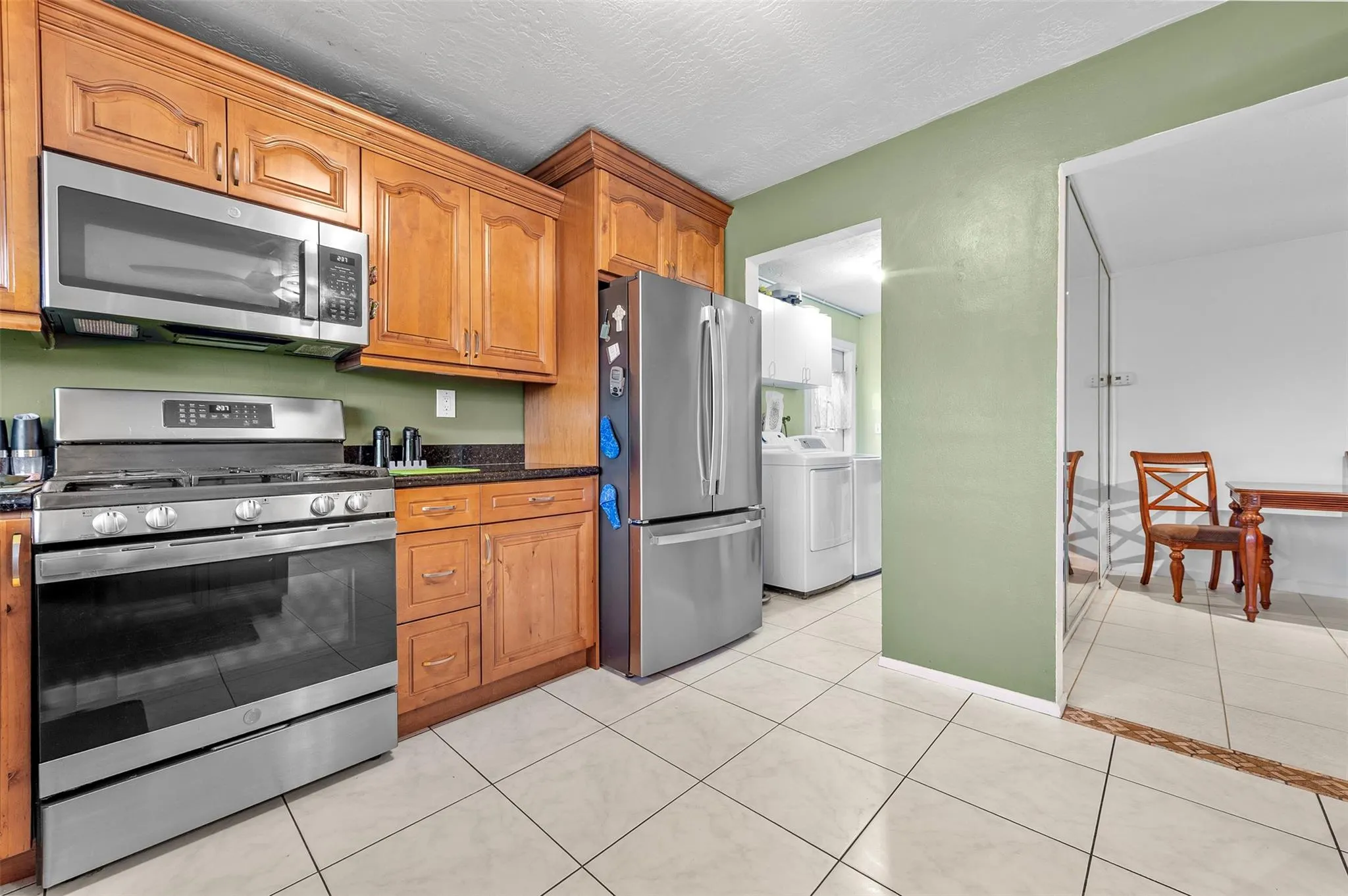 9260 NW 21st Mnr