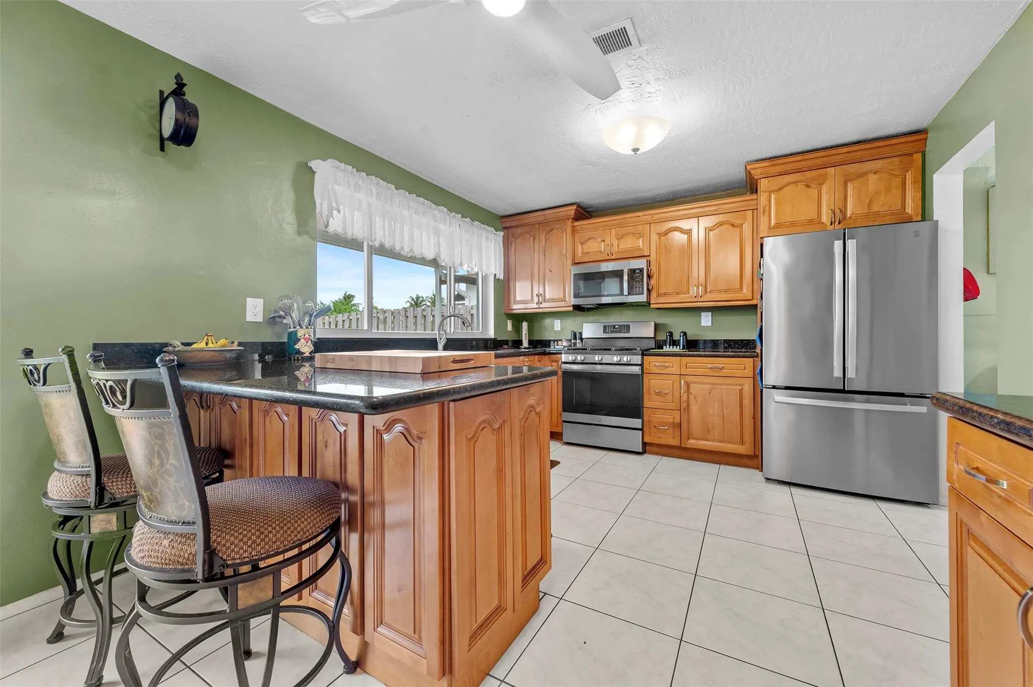 9260 NW 21st Mnr