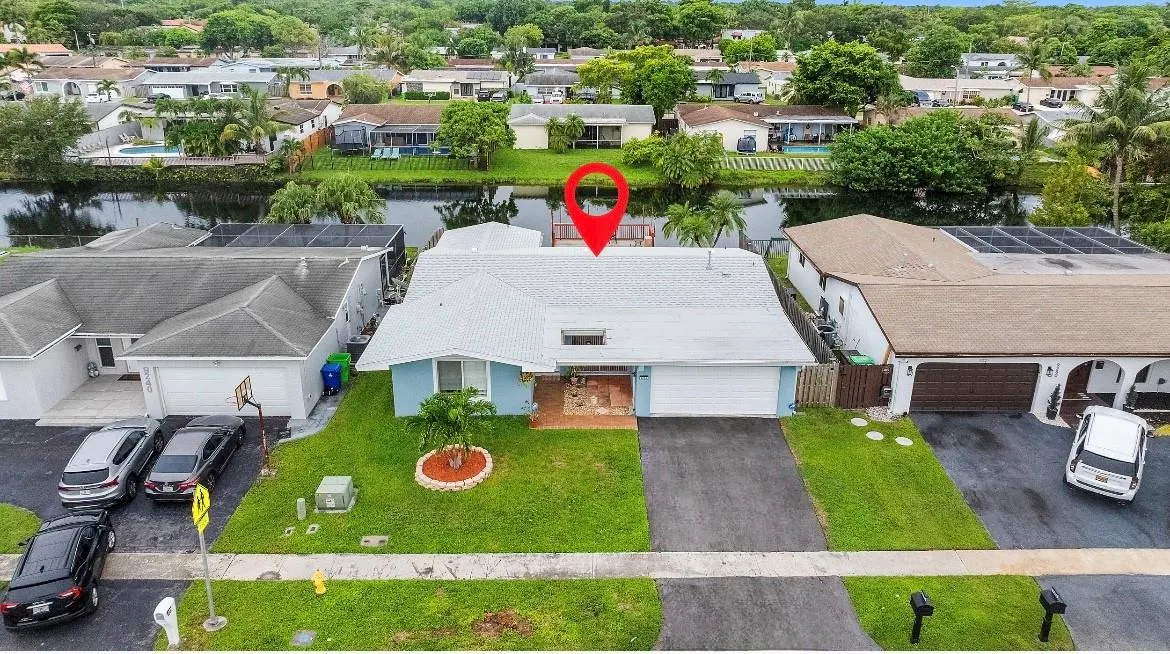 9260 NW 21st Mnr