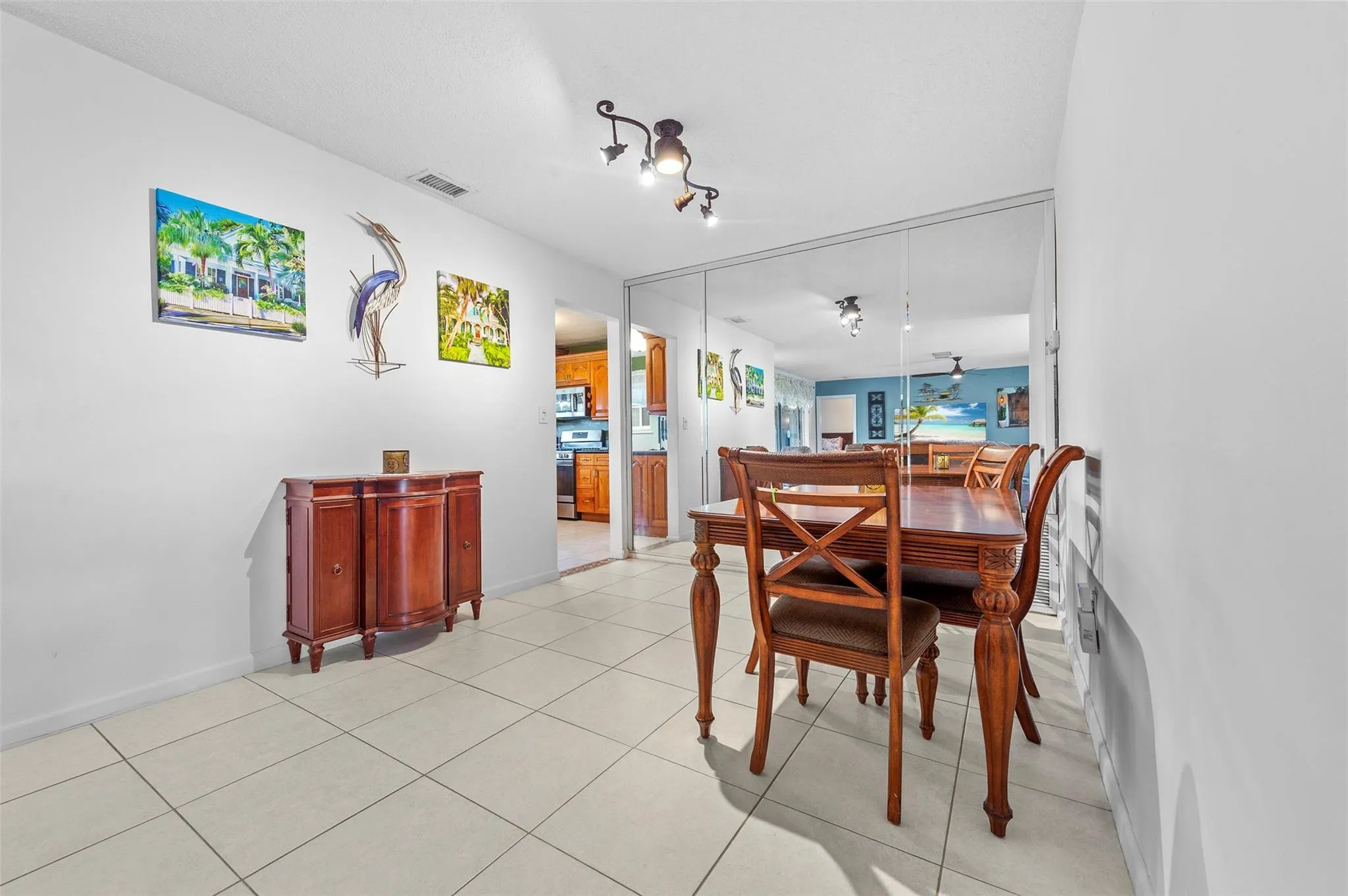 9260 NW 21st Mnr