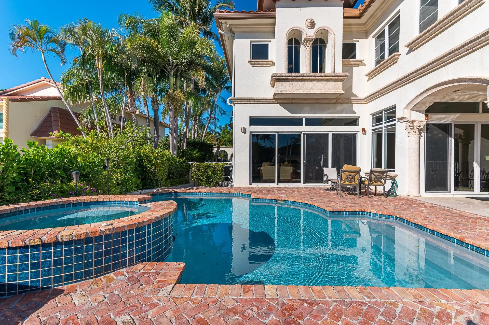 580 Admirals Way