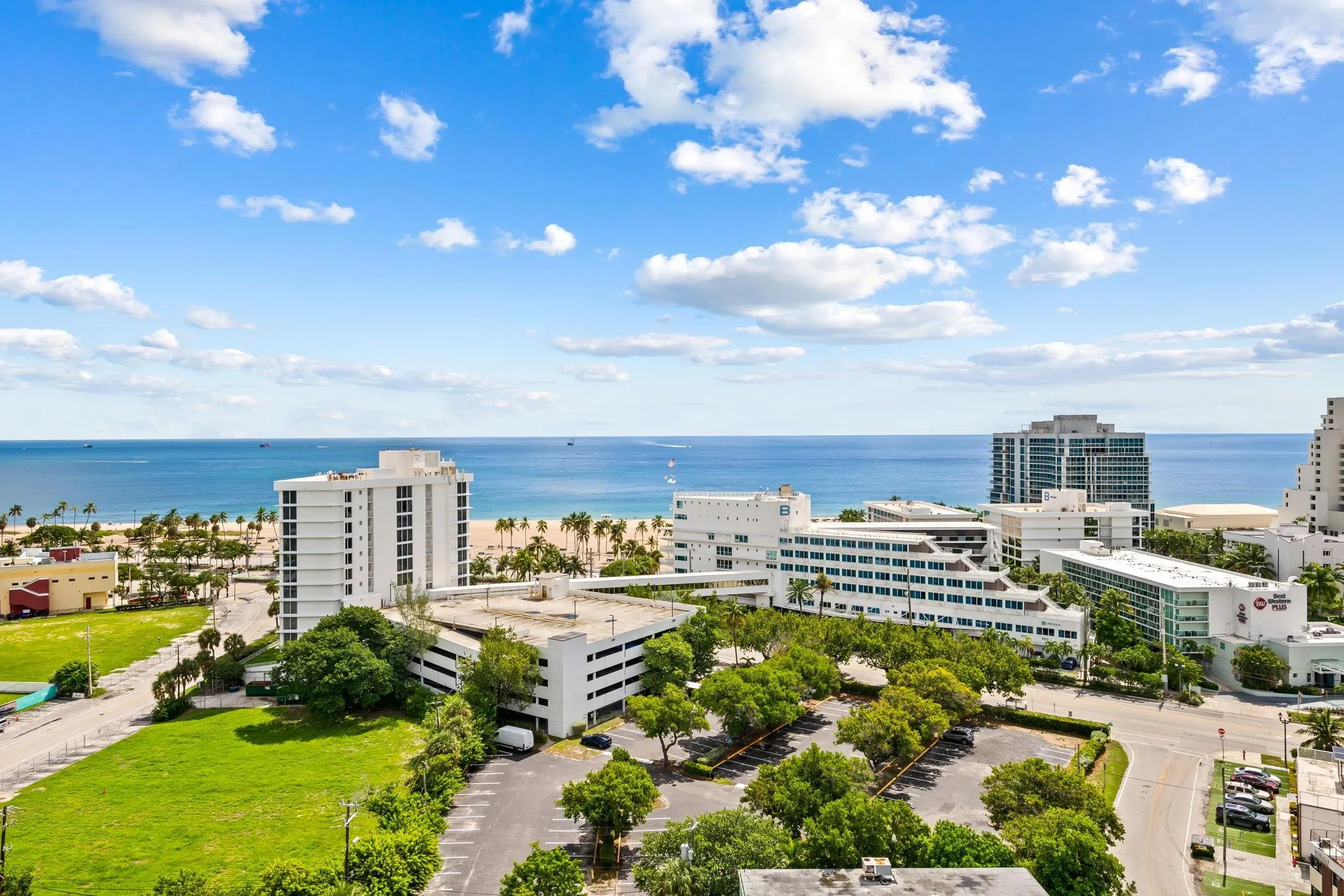 3055 Harbor Dr, #1603