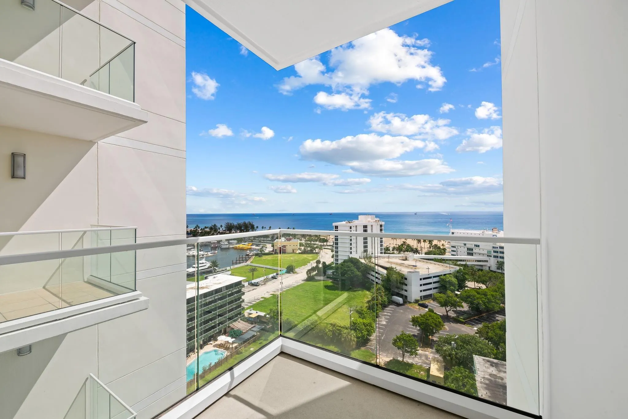 3055 Harbor Dr, #1603