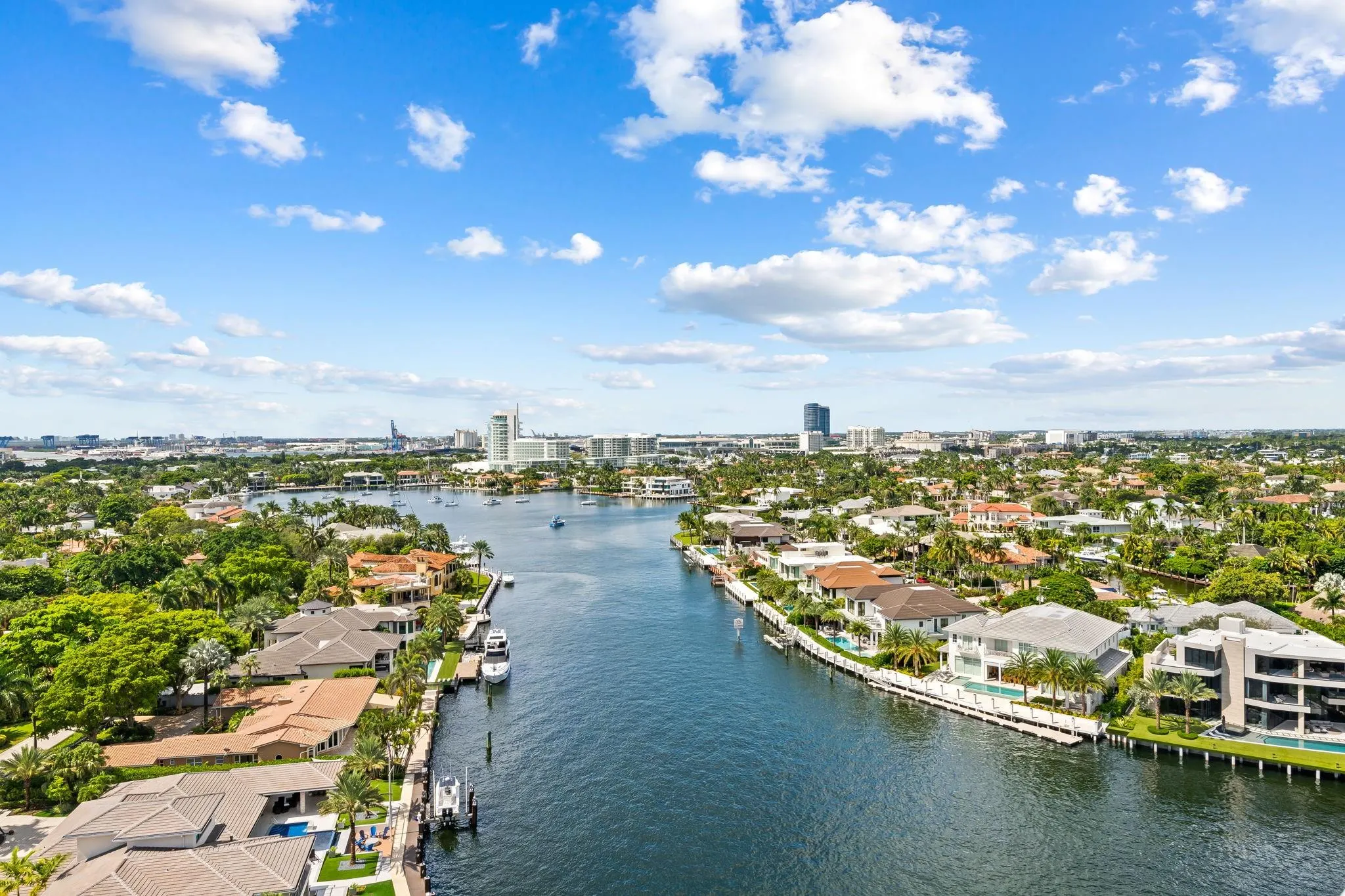 3055 Harbor Dr, #1603