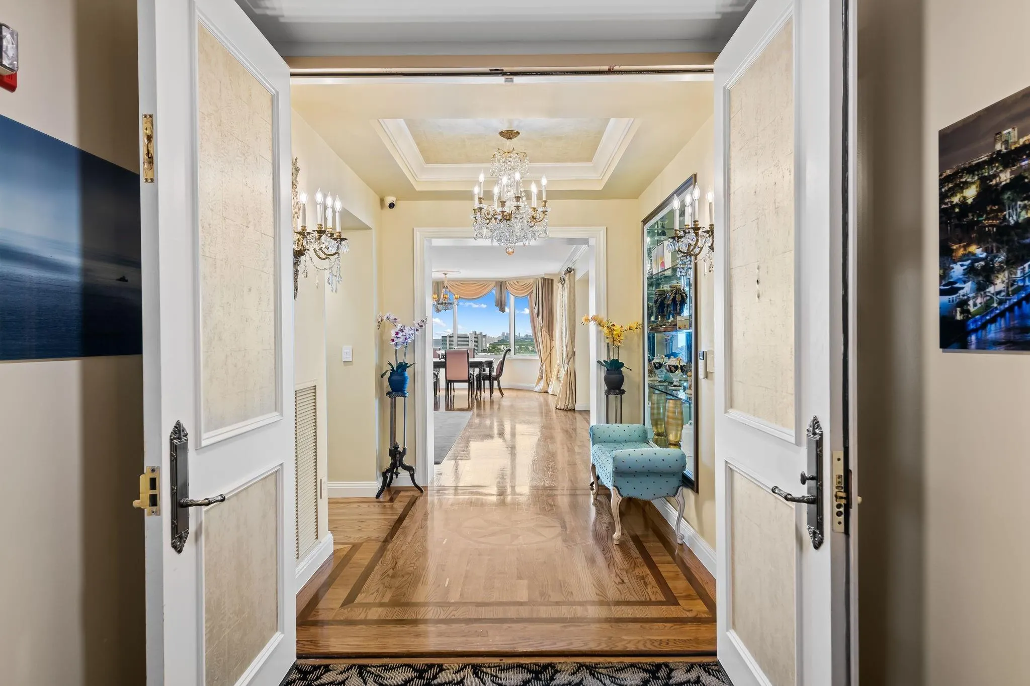 3055 Harbor Dr, #1603