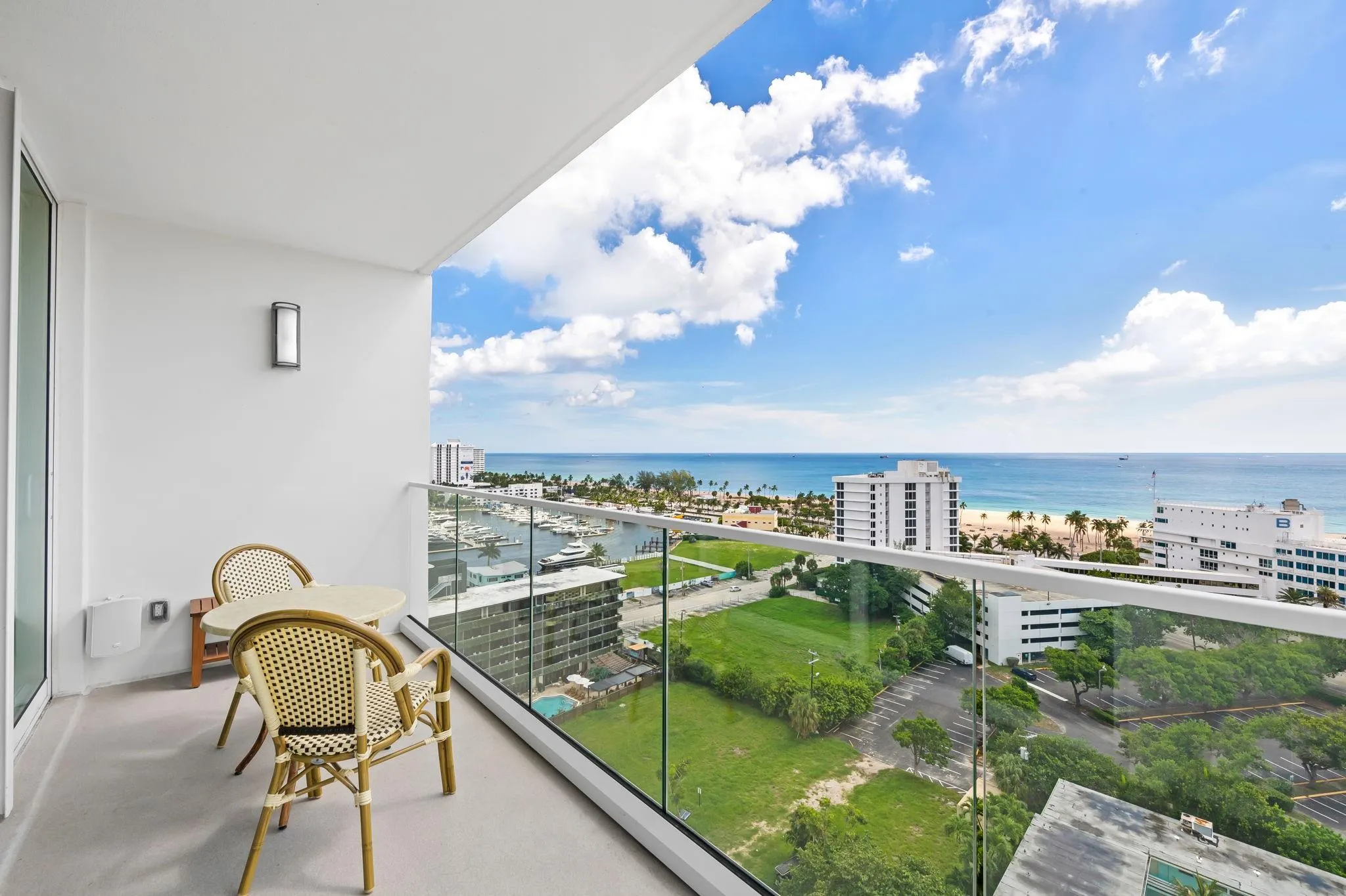 3055 Harbor Dr, #1603