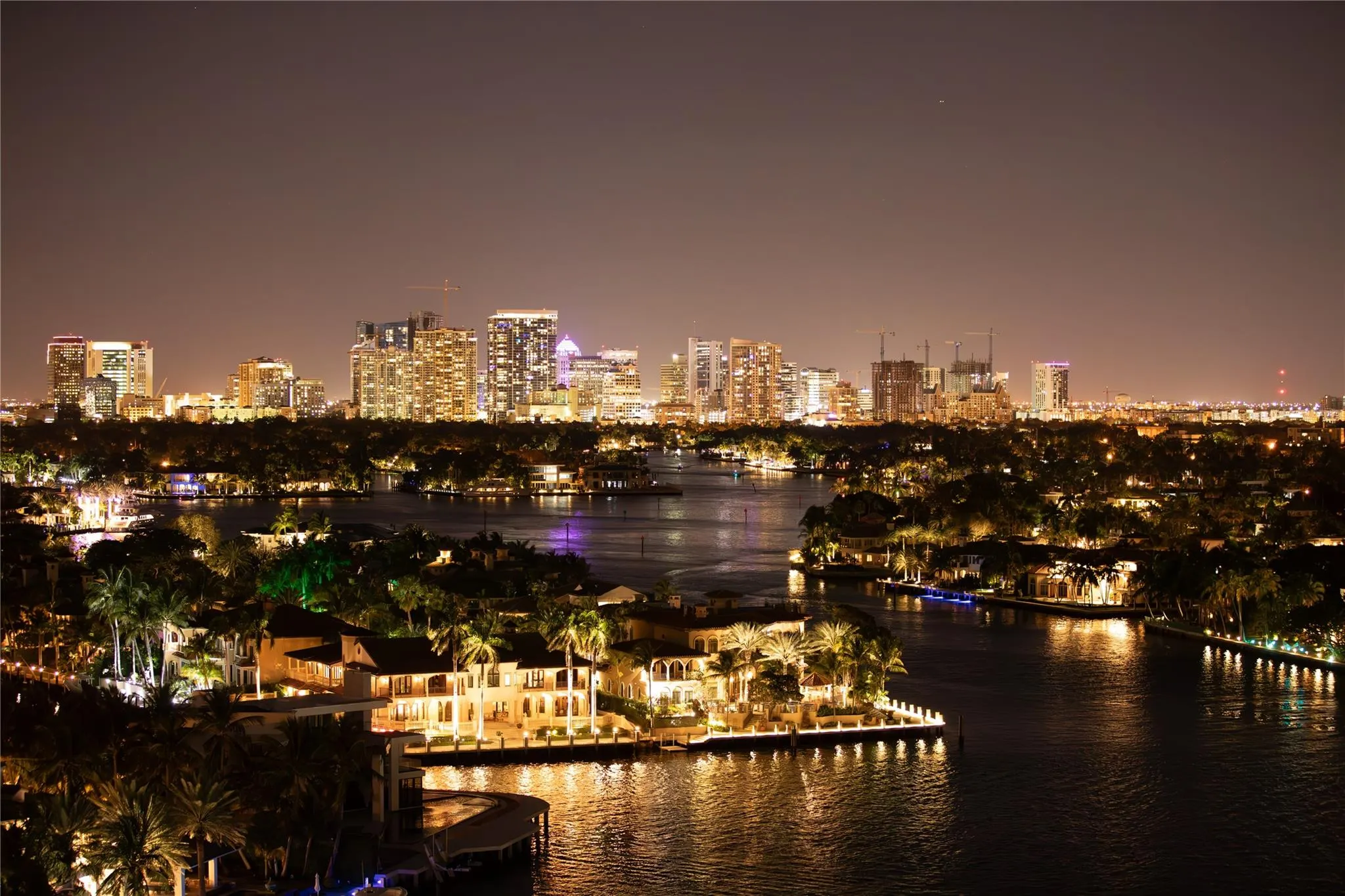 3055 Harbor Dr, #1603