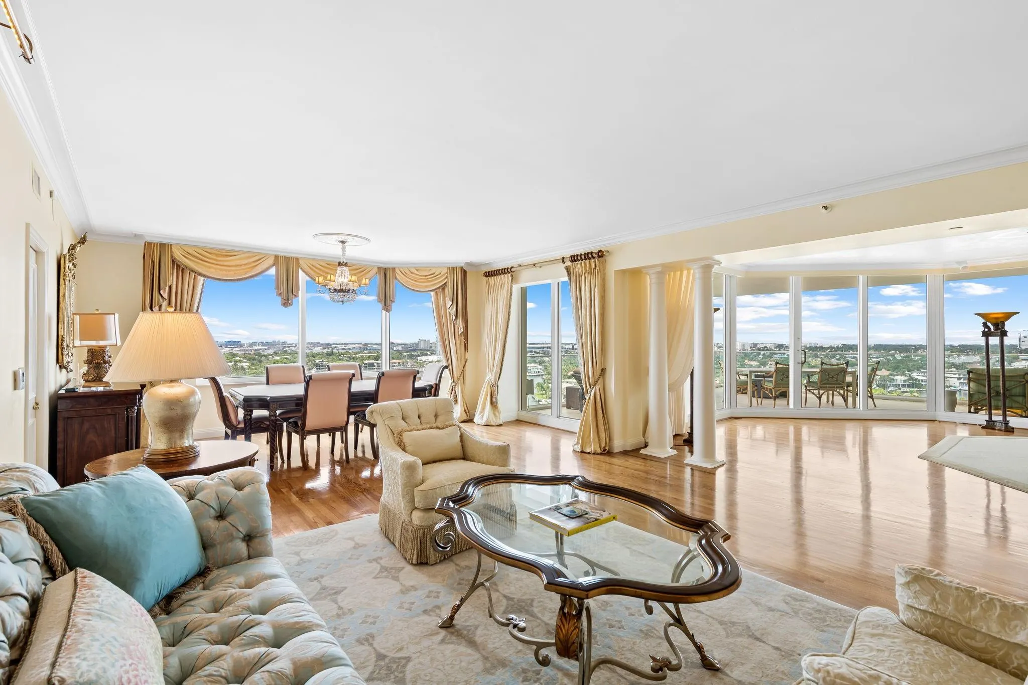 3055 Harbor Dr, #1603
