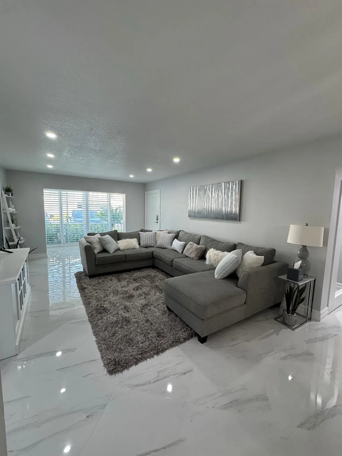 6379 Bay Club Dr, #2