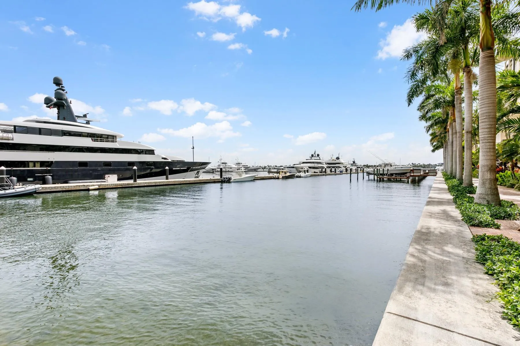 3960 N Flagler Drive, #306