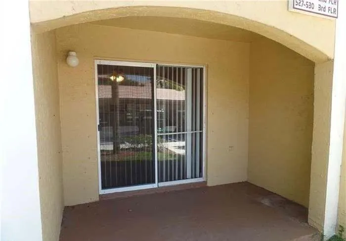 5560 NW 61st St, #705