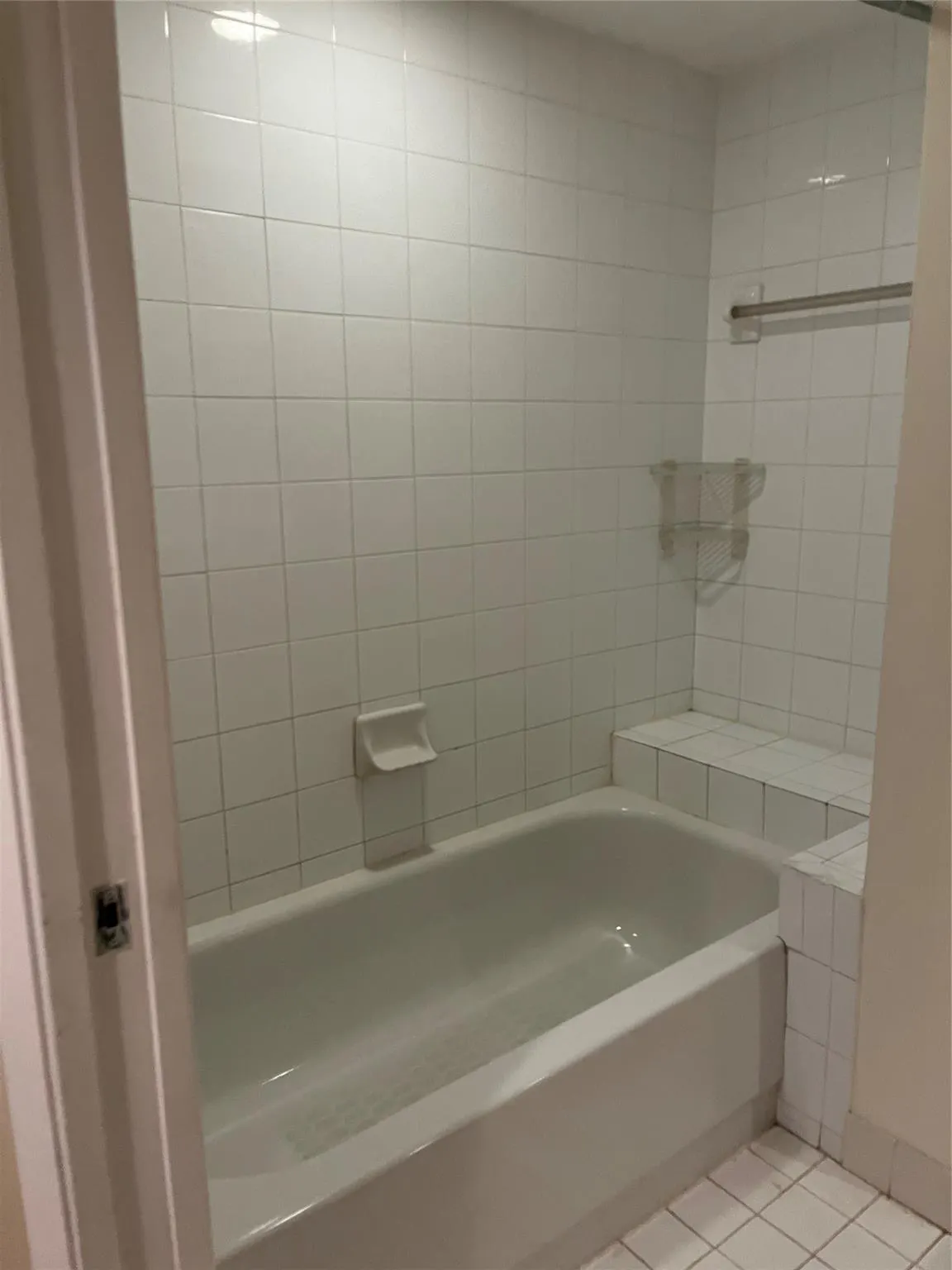 4725 SW 62nd Ave, #204