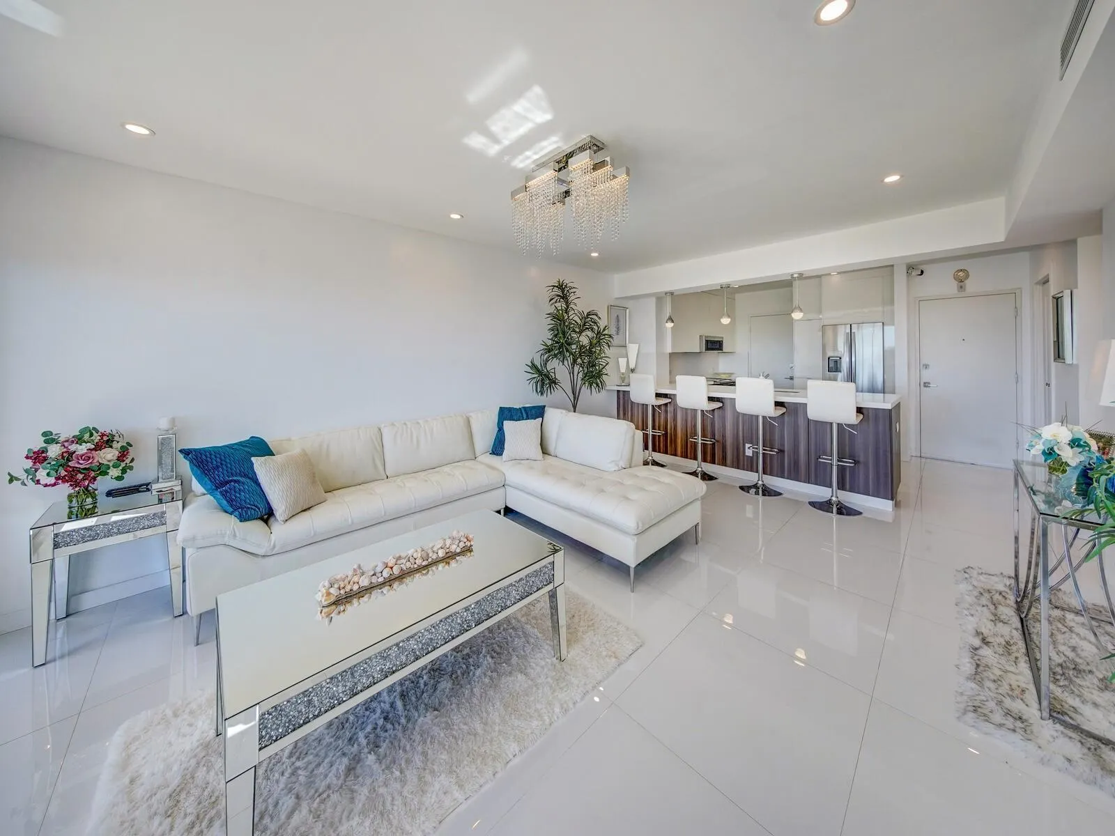 2500 E LAS OLAS BLVD, #707