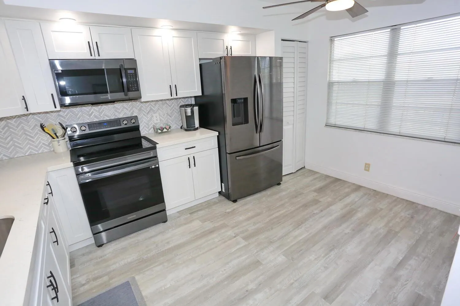 13001 SW 11th Ct, #307