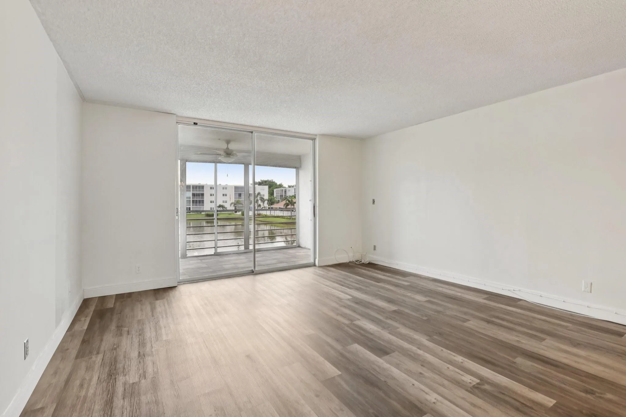 1024 SE 4th Ave, #204