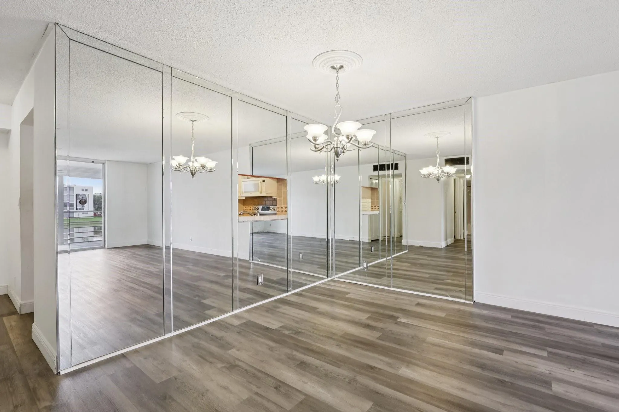 1024 SE 4th Ave, #204