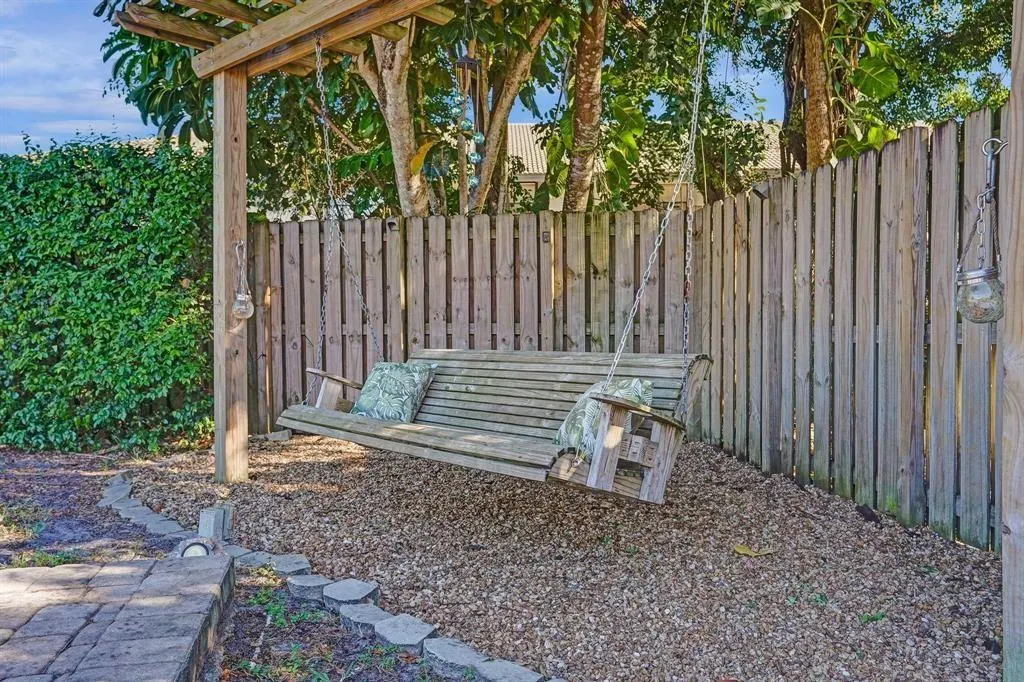 9924 NW 3rd Place