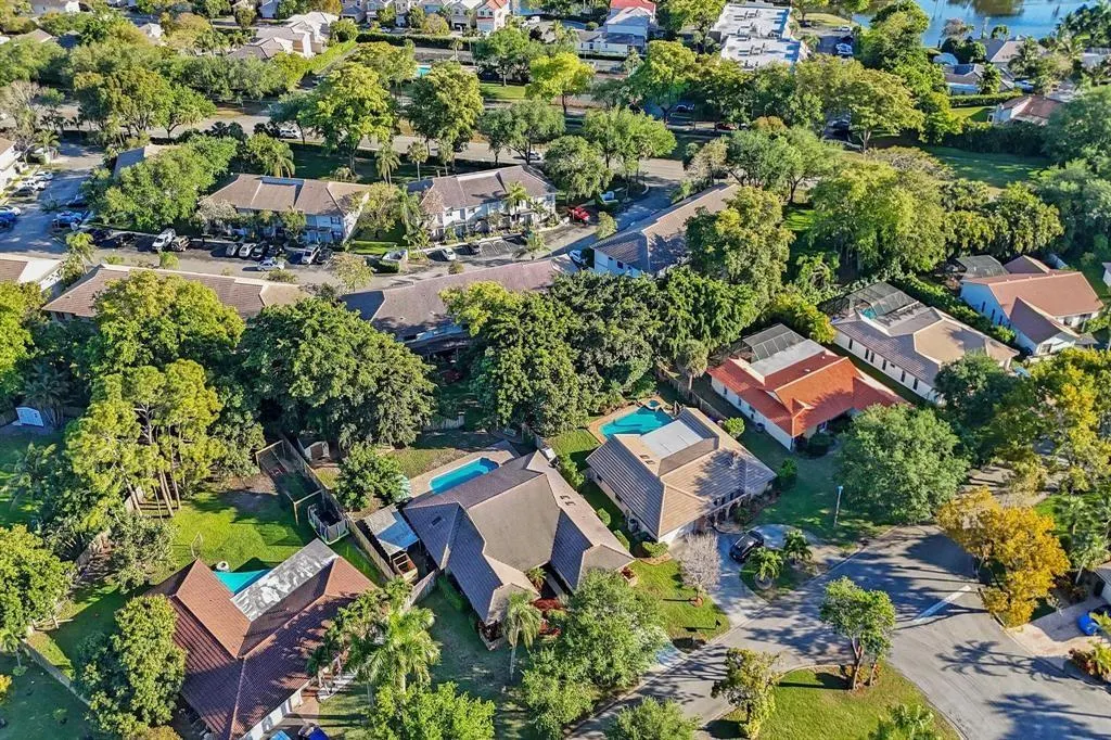 9924 NW 3rd Place