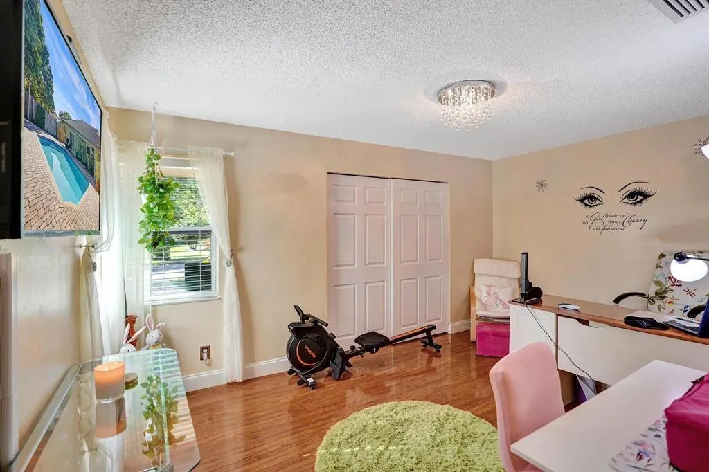 9924 NW 3rd Place