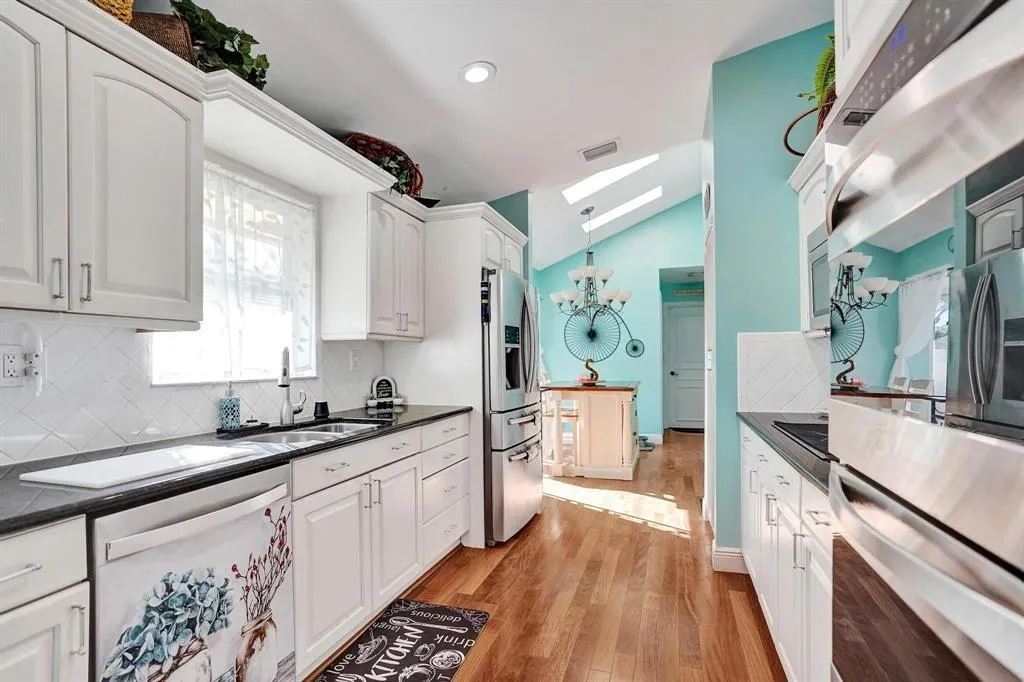 9924 NW 3rd Place