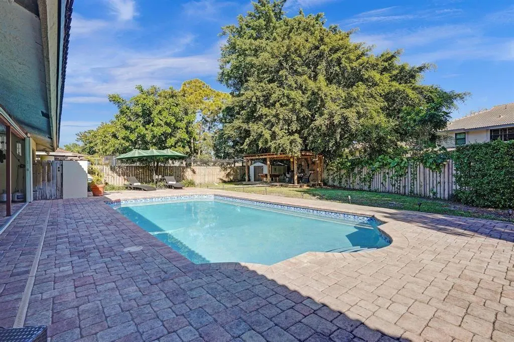 9924 NW 3rd Place