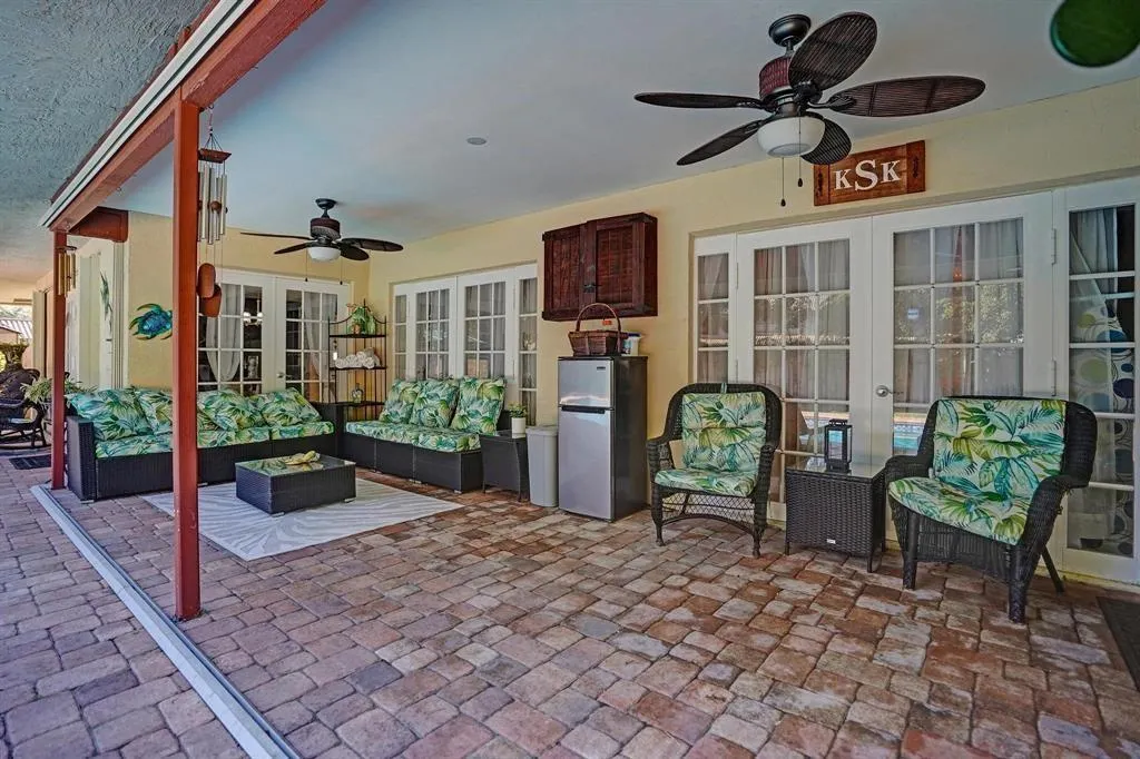 9924 NW 3rd Place