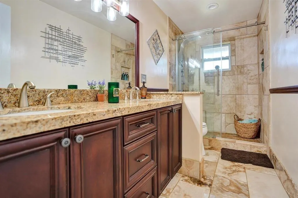 9924 NW 3rd Place