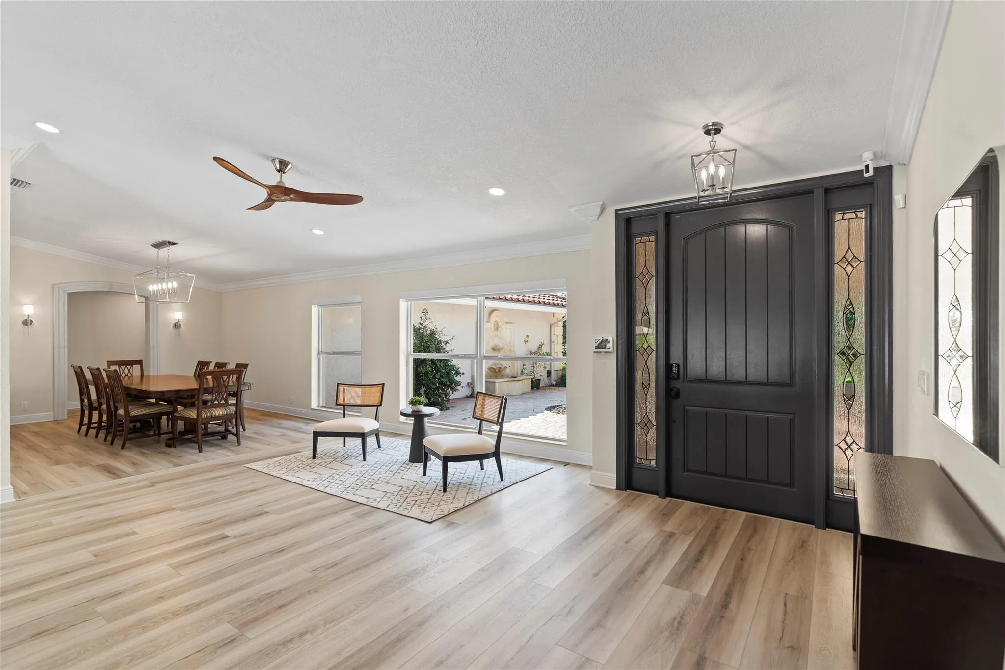 11391 Sundance Ln