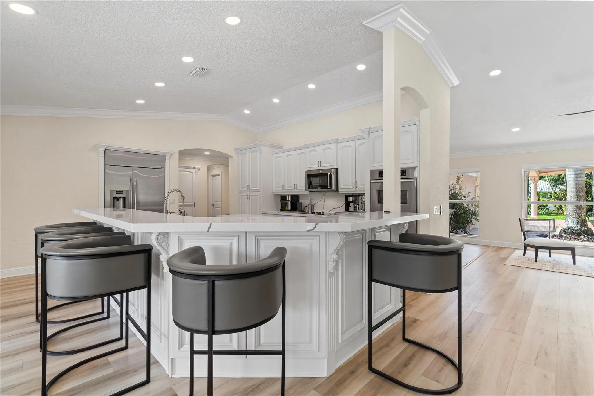 11391 Sundance Ln