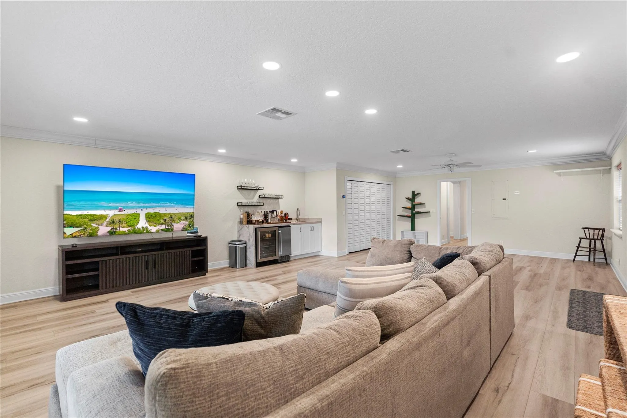 11391 Sundance Ln