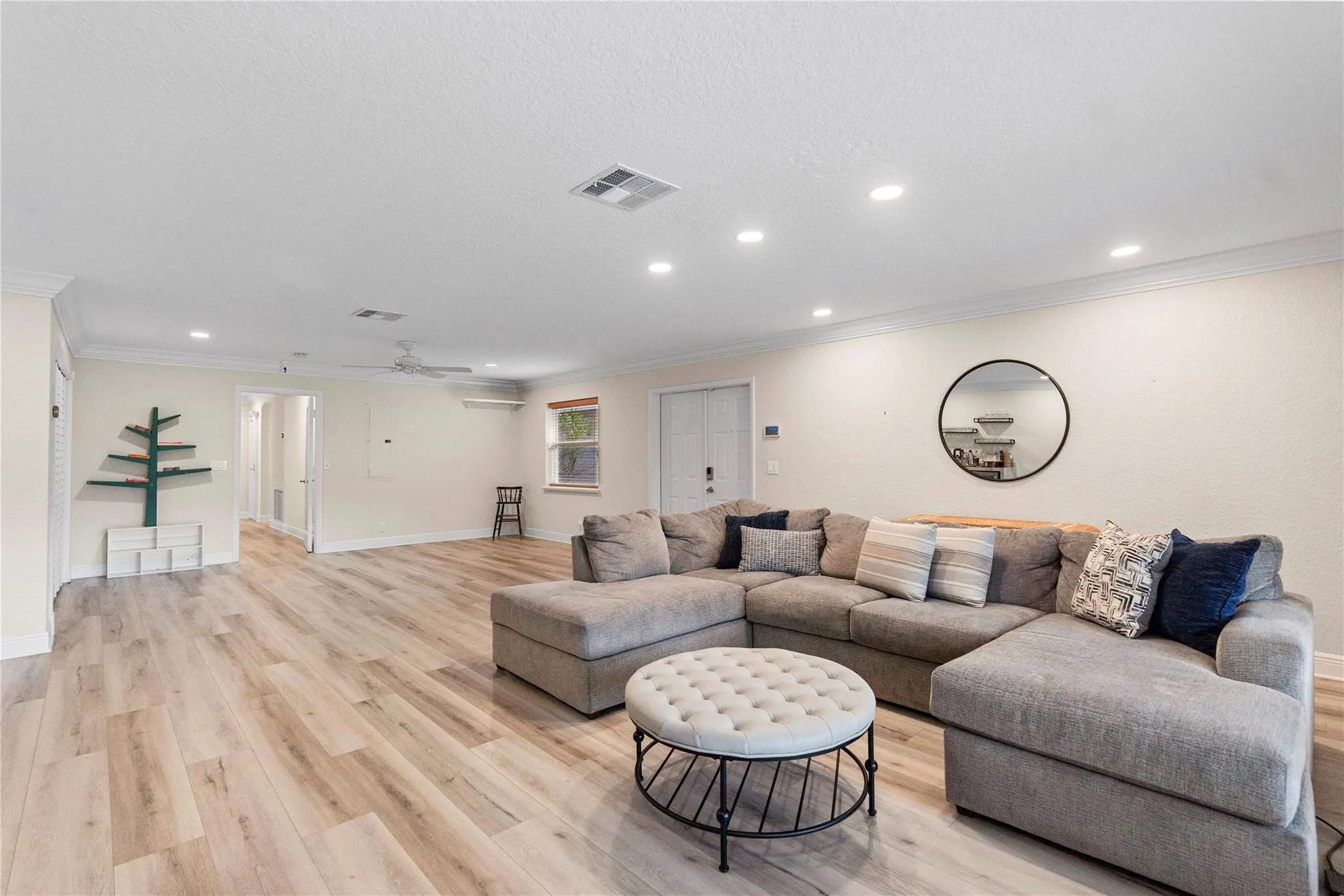 11391 Sundance Ln