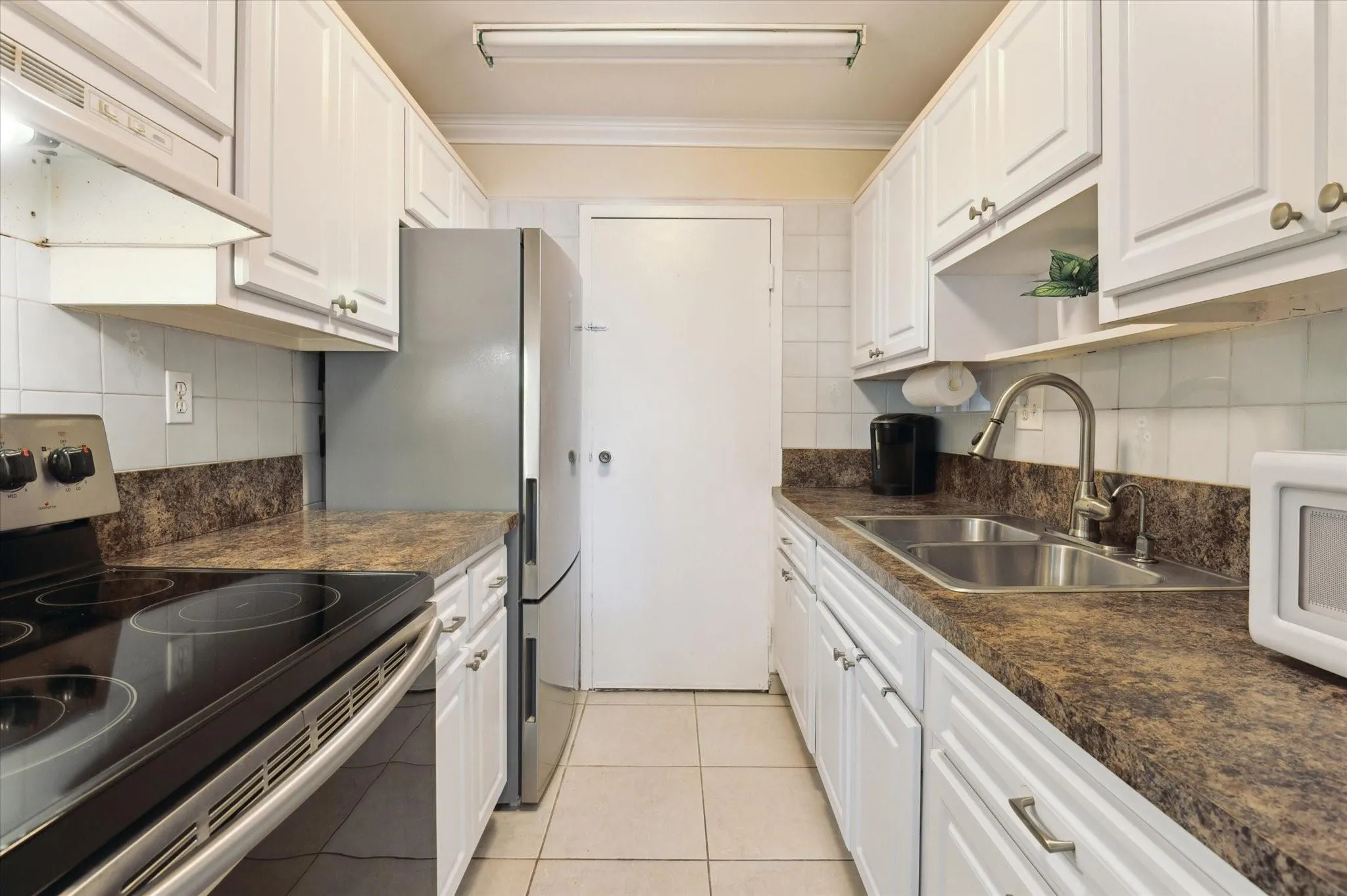 720 Orton Ave, #206