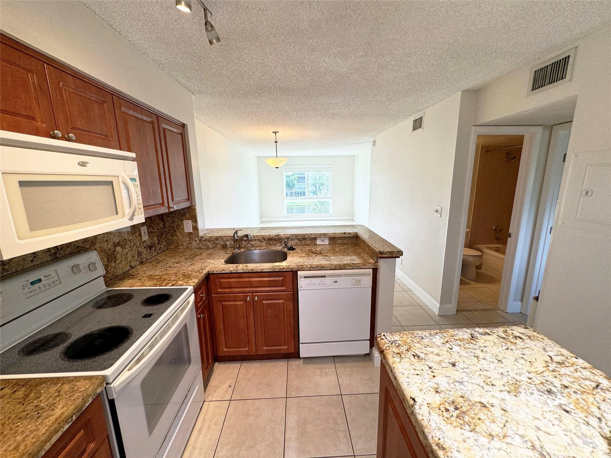 2108 S Cypress Bend Dr, #309