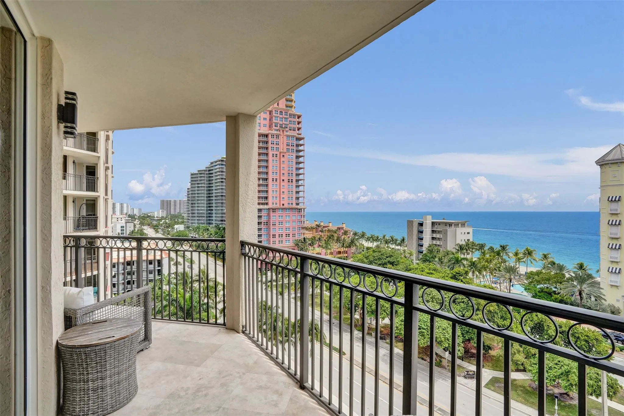 2001 N Ocean Blvd, #1005
