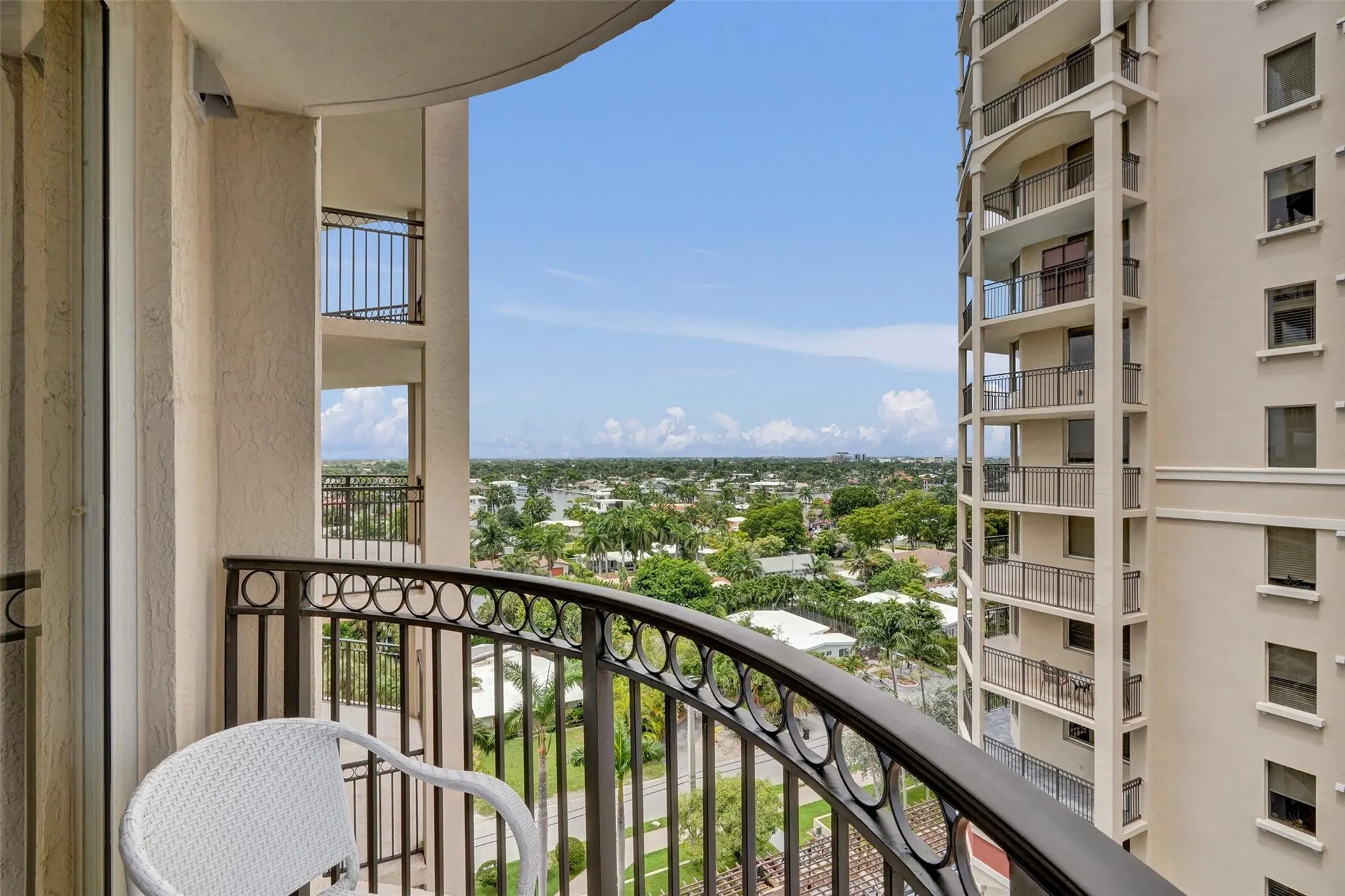 2001 N Ocean Blvd, #1005