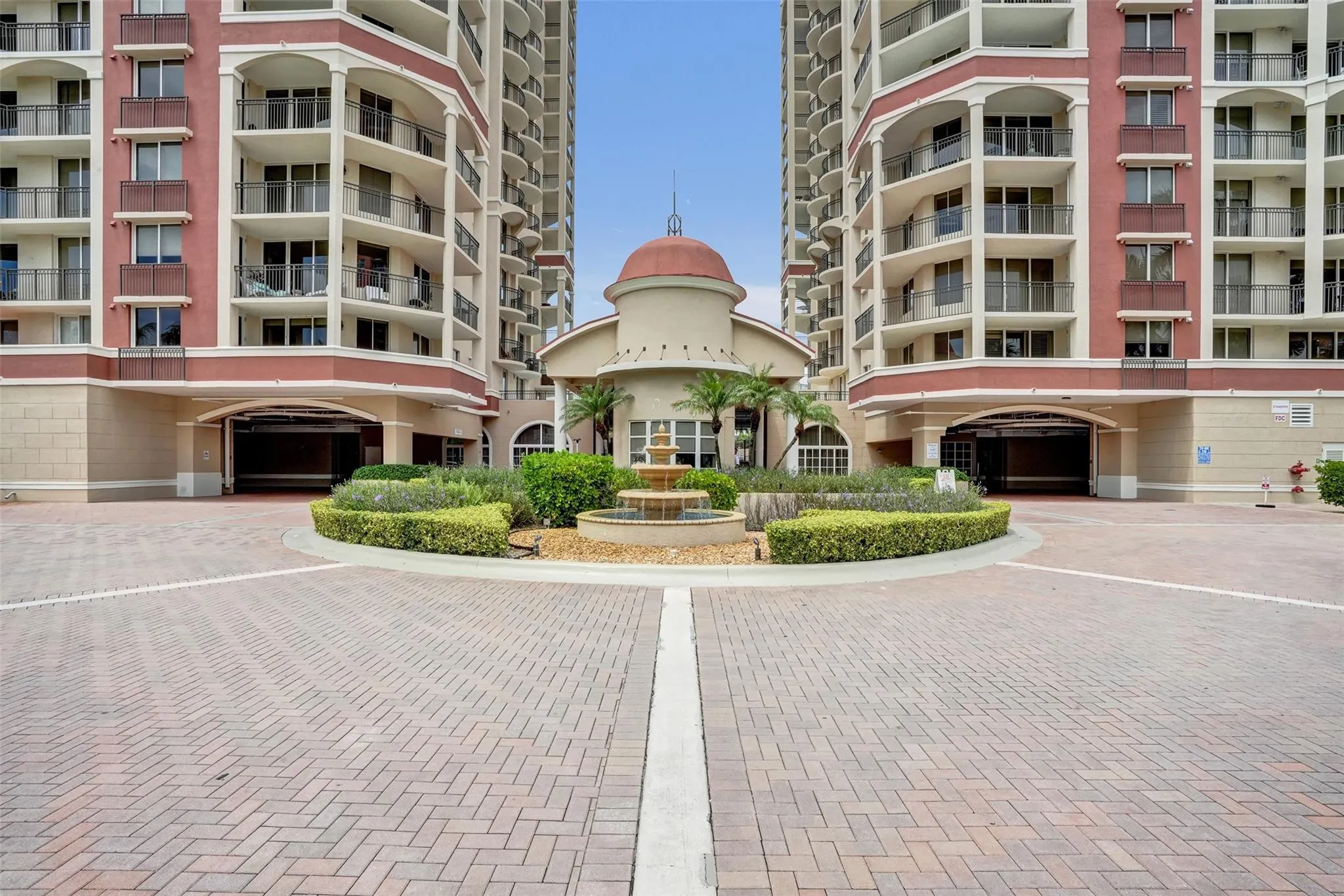2001 N Ocean Blvd, #1005