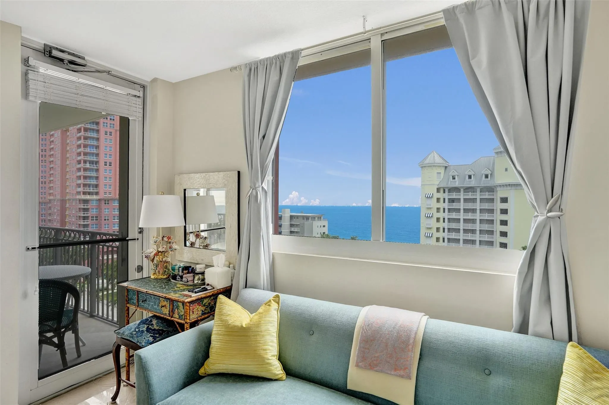 2001 N Ocean Blvd, #1005