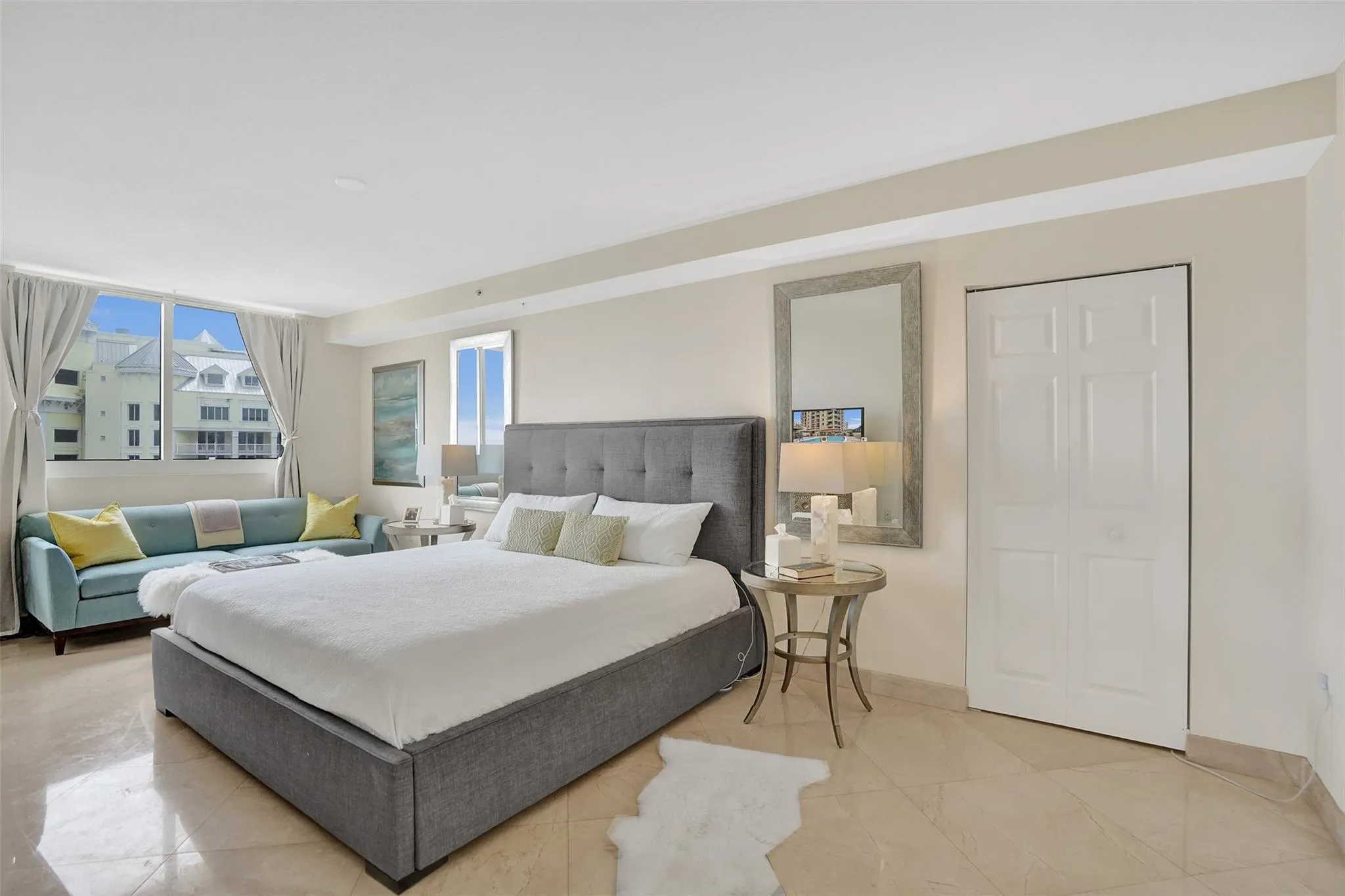 2001 N Ocean Blvd, #1005