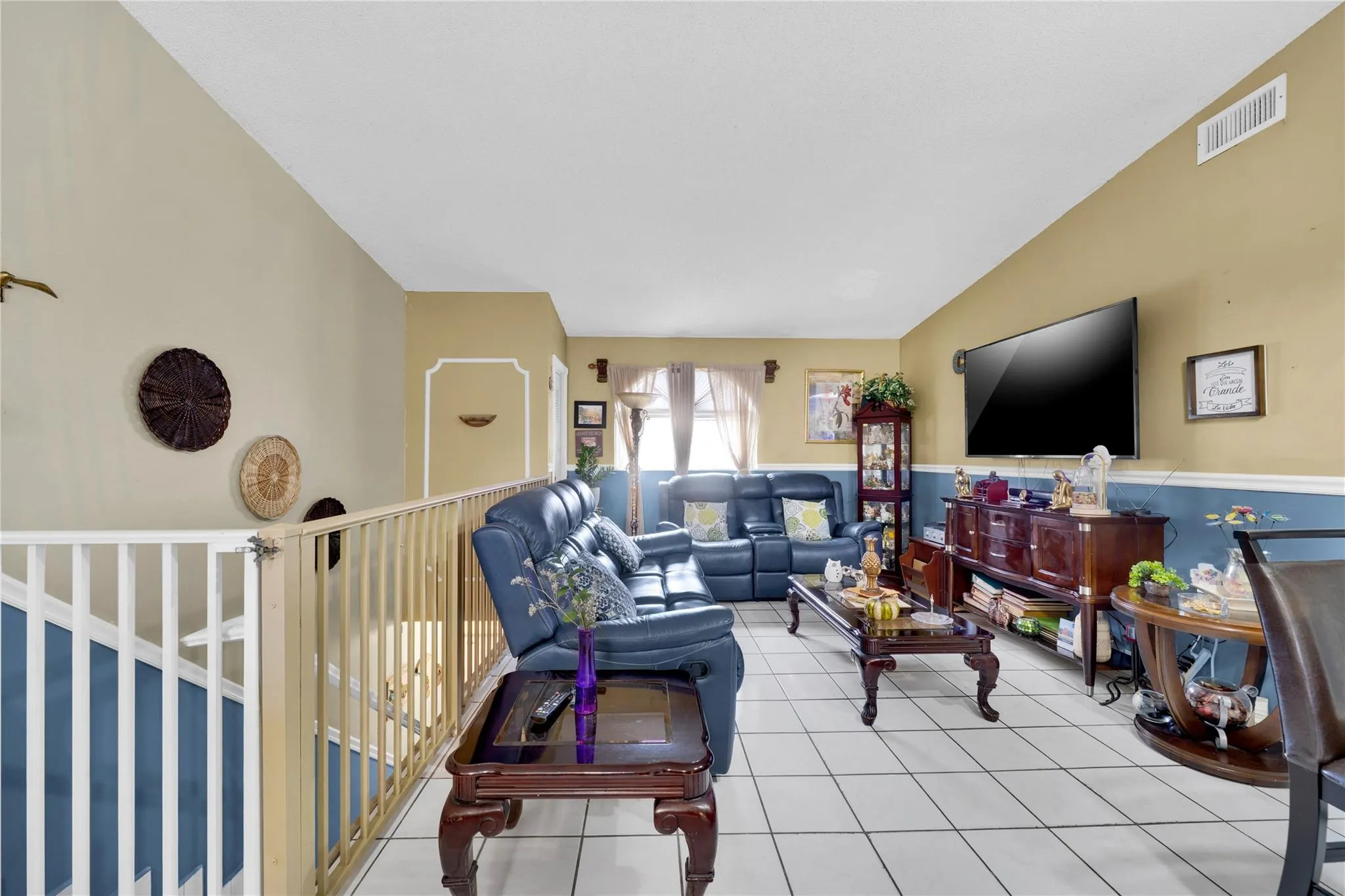7842 W 34 LN, #202